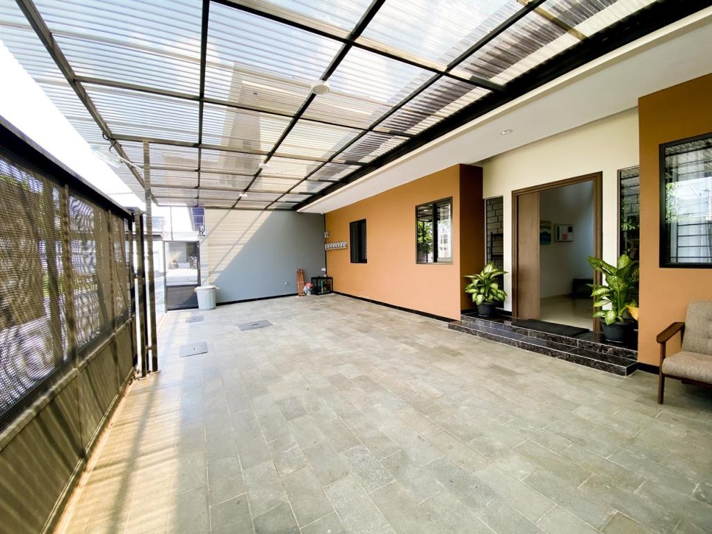 Noble Stay Puri Anjasmoro (1)
